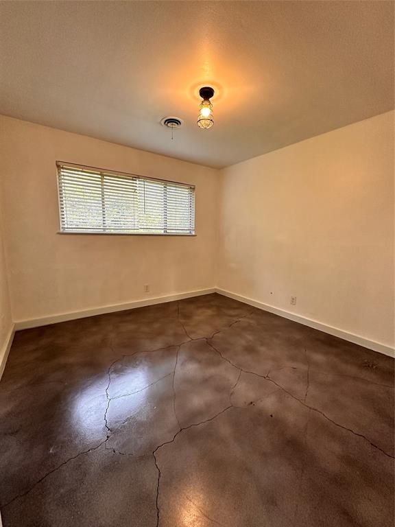 Building Photo - 1504 Braes Ridge Dr