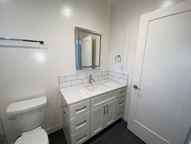 Building Photo - Northwest Reno House - Like New! 3 Bedroom...