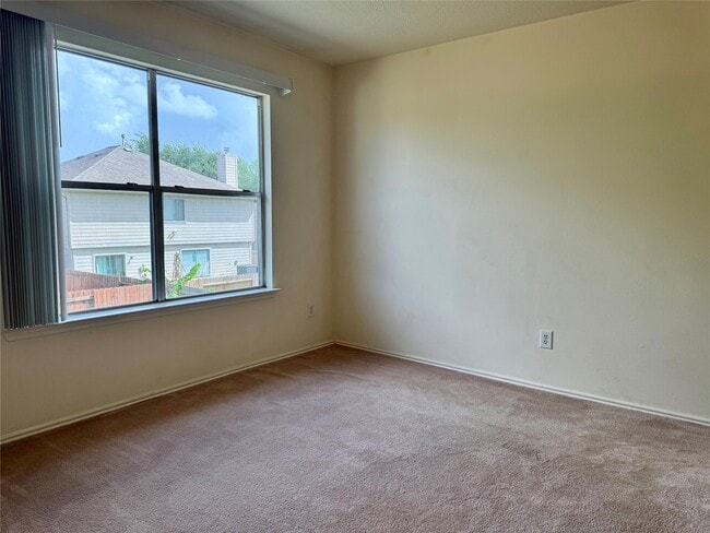 Building Photo - 8930 Aspen Pl Dr