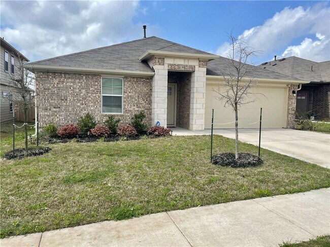 Building Photo - 3417 Kotche St