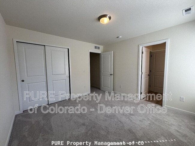 Building Photo - 933 S Eaton Park Way