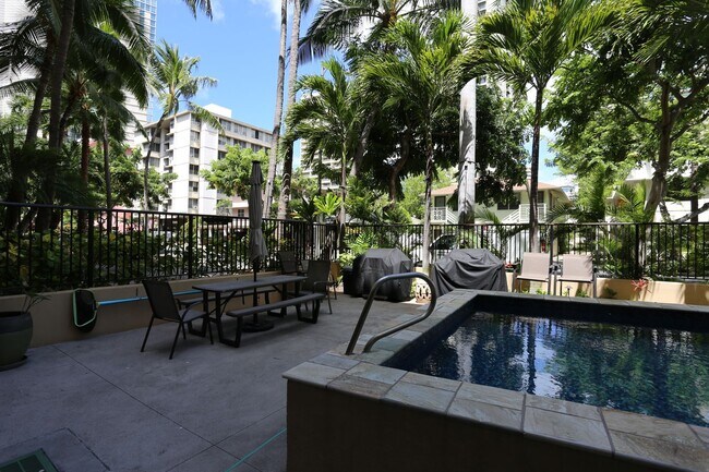 Building Photo - Loft at Waikiki - 2 Bdrm/2 Bath/2 Prkg - $4,500