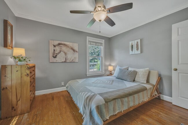 Building Photo - 5040 Stillwood Dr