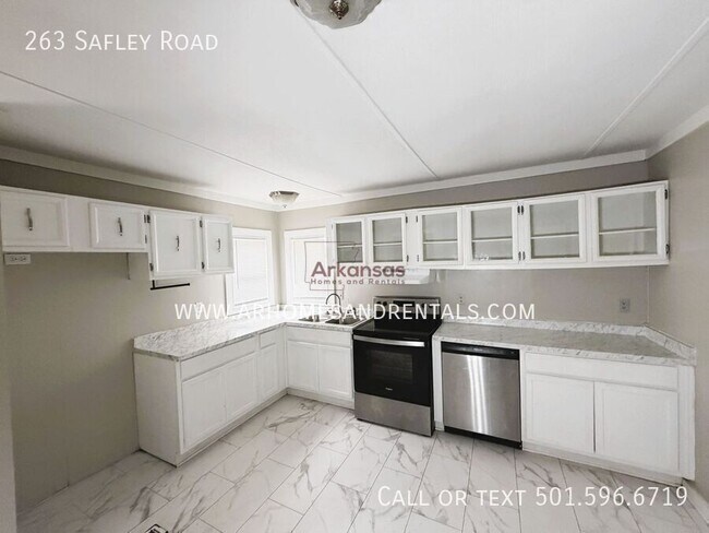 Building Photo - 263 Safley Rd