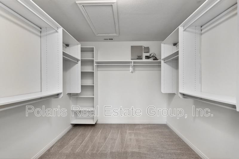 Building Photo - 108 Manchester Dr