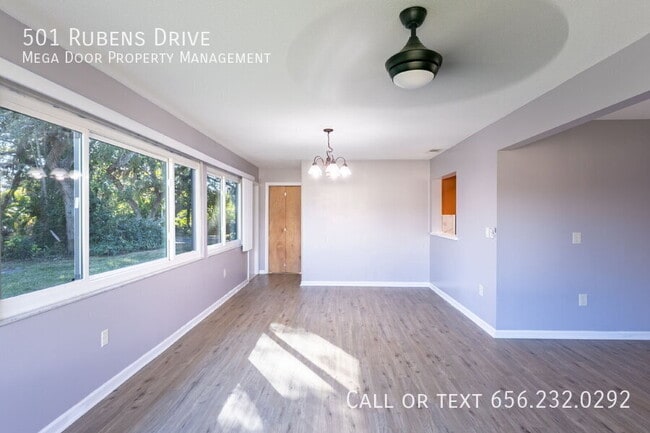 Building Photo - 501 Rubens Dr