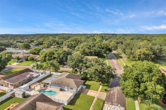 Building Photo - 1520 Windmill Pointe Rd