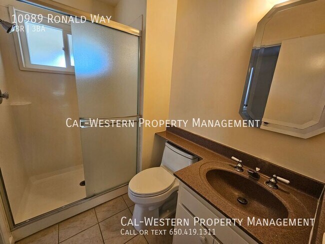 Building Photo - 10989 Ronald Way