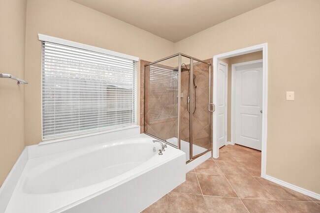 Building Photo - 26515 Becker Pines Ln