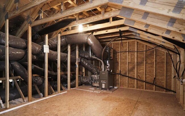 Building Photo - 8 Callen Oak Wy