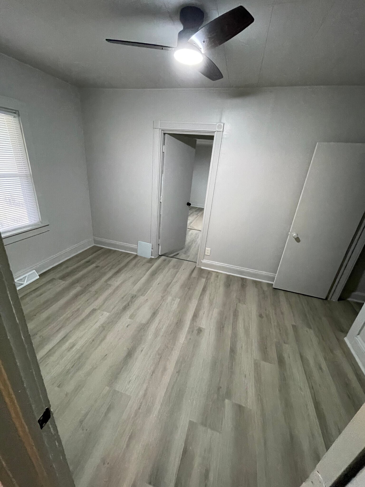 Building Photo - 702 Todds Ln