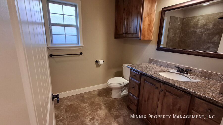 Building Photo - 7904 Legacy Pkwy