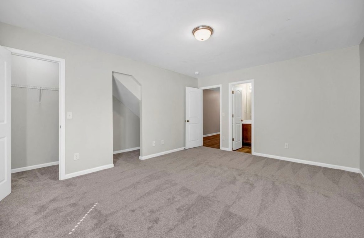 Building Photo - 112 Tybo Dr