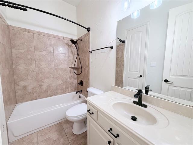 Building Photo - 2914 Sean Cove