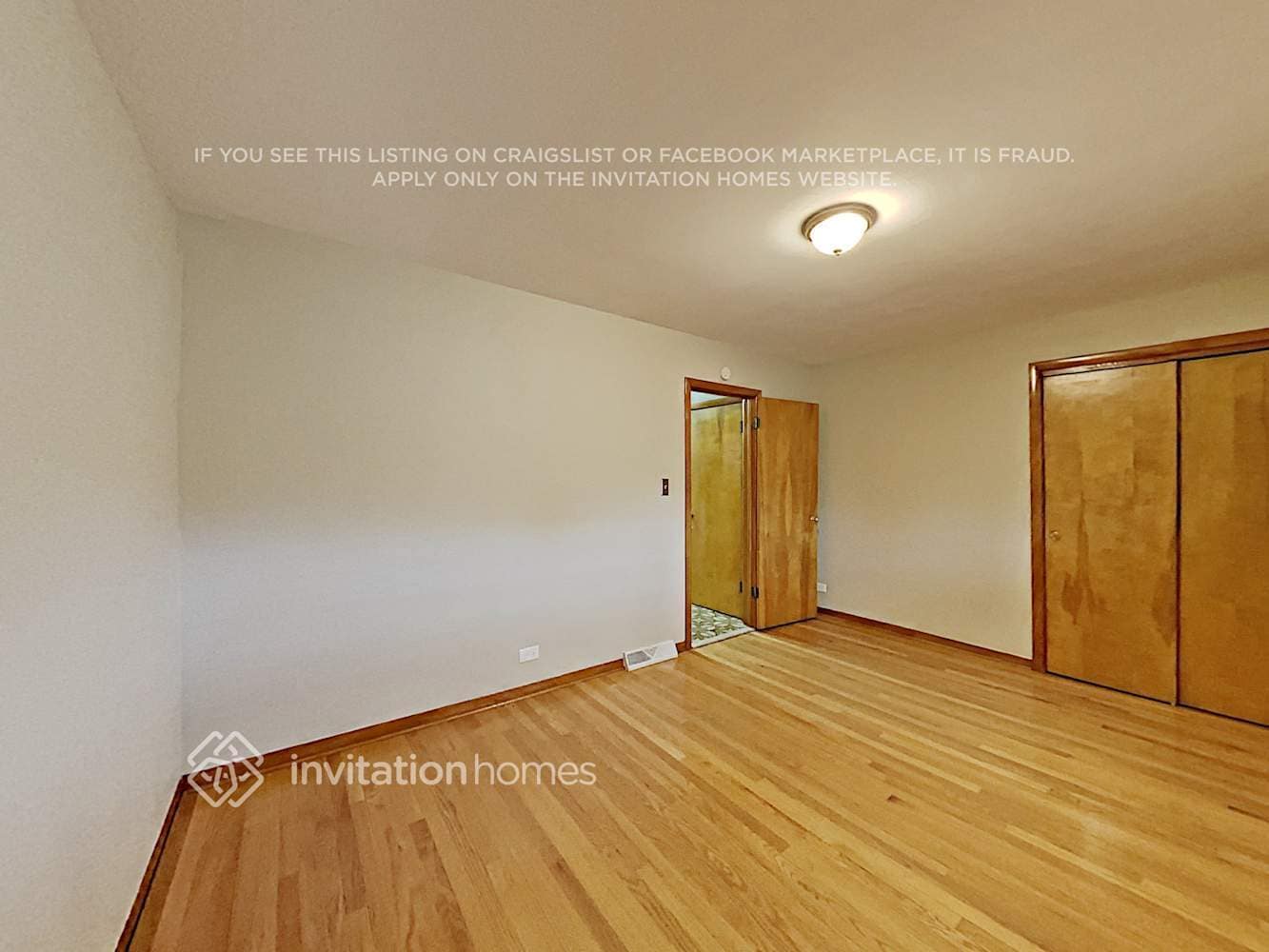 Building Photo - 6447 W 63rd Pl