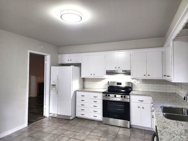 Building Photo - 2224 NW 49th St