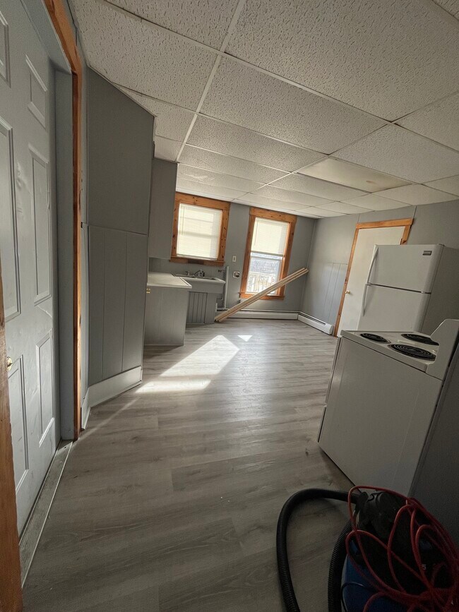 Building Photo - 25 Maine Ave