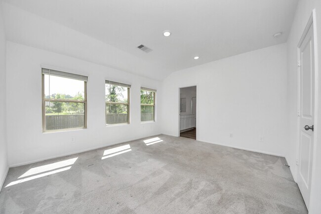 Building Photo - 1351 Antigua Dr