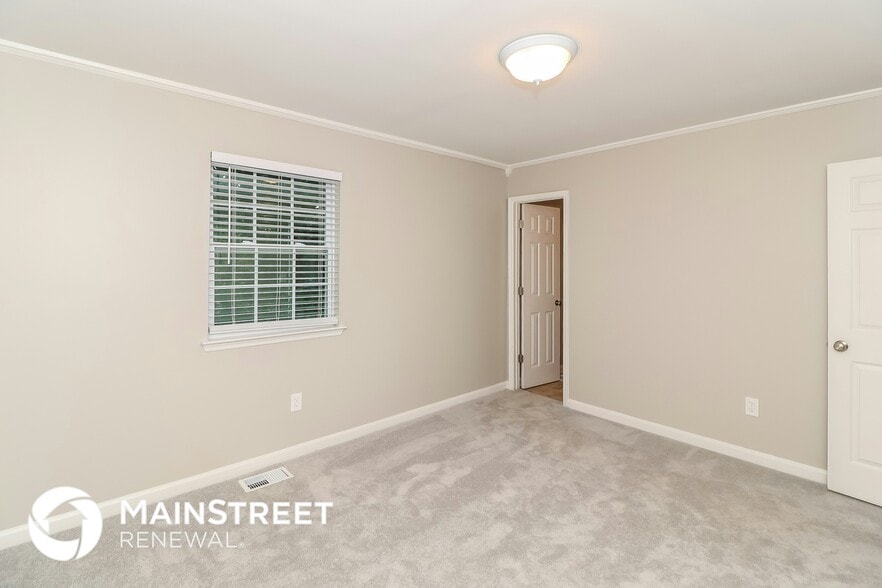 Building Photo - 3020 Orbit Cir