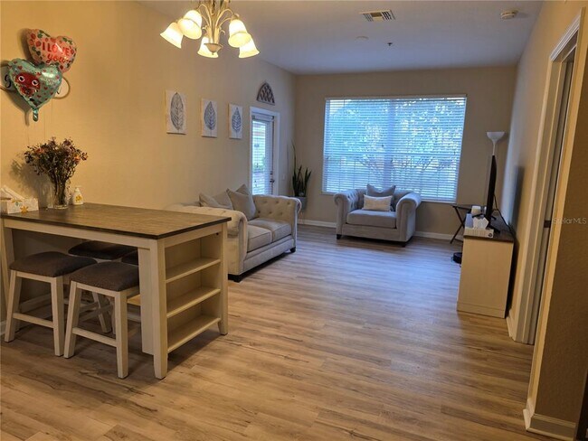 Building Photo - 2484 San Tecla St