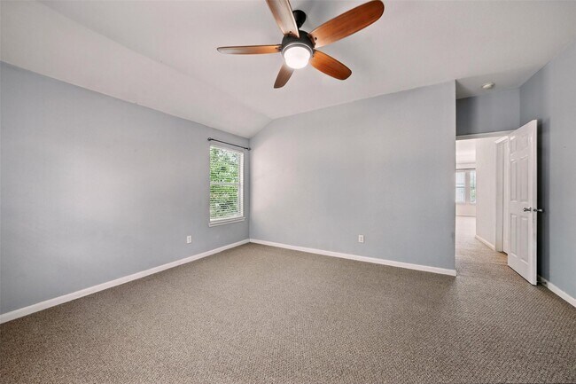 Building Photo - 21550 Elm Hurst Ln