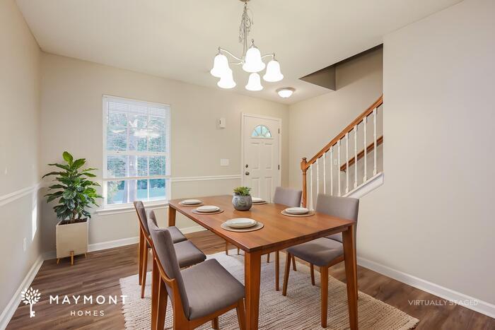 Building Photo - 31 Birdsong Ln