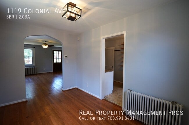 Building Photo - 1119 Colonial Ave