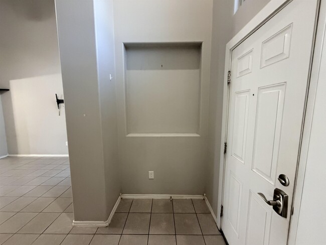 Building Photo - 11134 Palmillas Loop