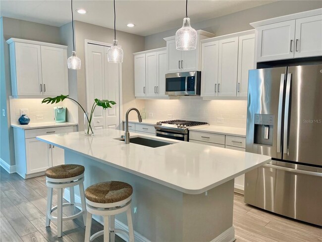 Building Photo - 12432 Palatka Dr