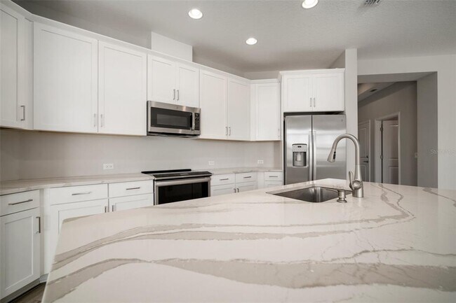 Building Photo - 3590 Quiet Dr