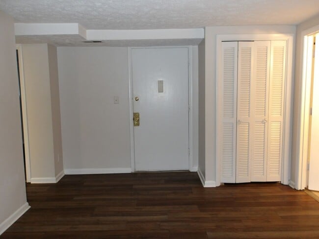 Building Photo - PMR-9-1829 S. 3rd St