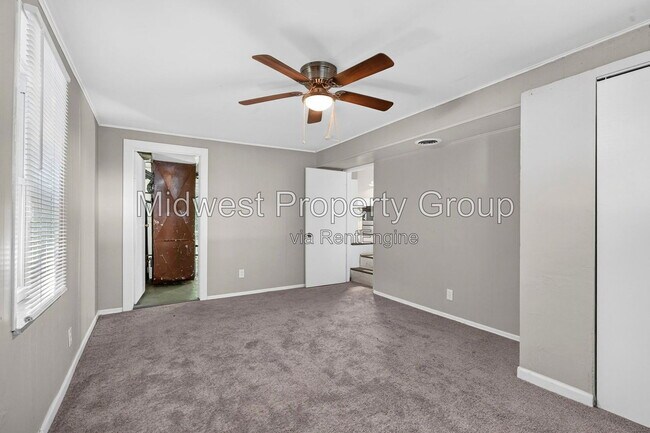Building Photo - 191 Bascom Dr