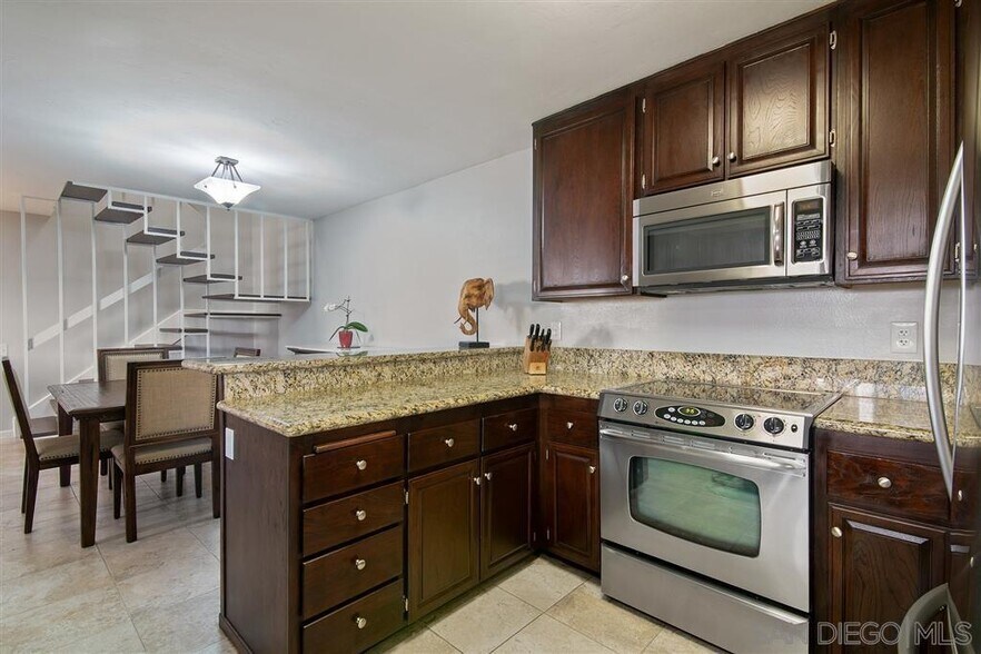 Building Photo - 8044 Camino Tranquilo