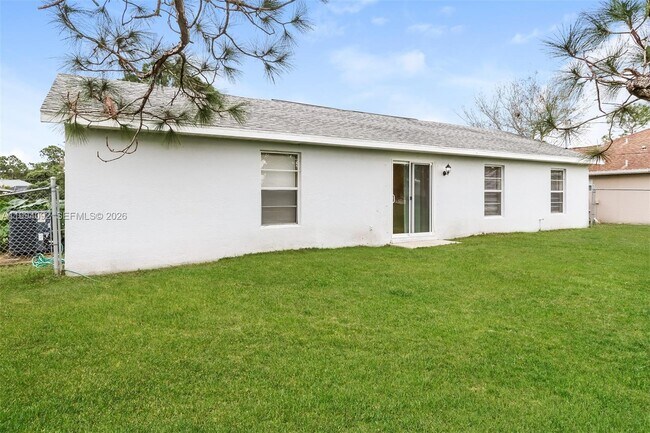 Building Photo - 1274 SW Byron St