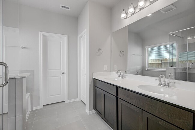 Building Photo - 20822 Wilde Redbud Trl