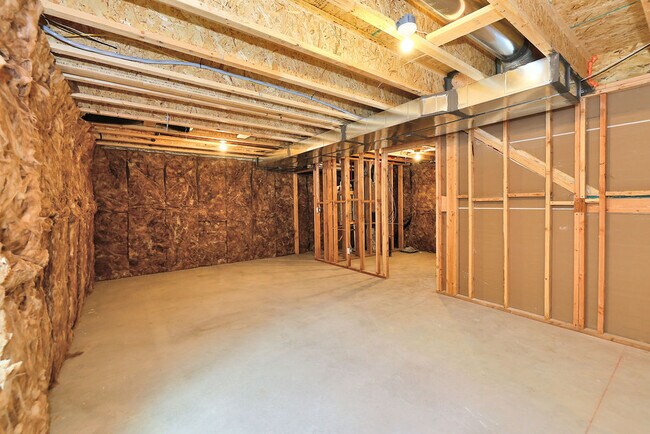 Building Photo - 1377 N Sage Dr