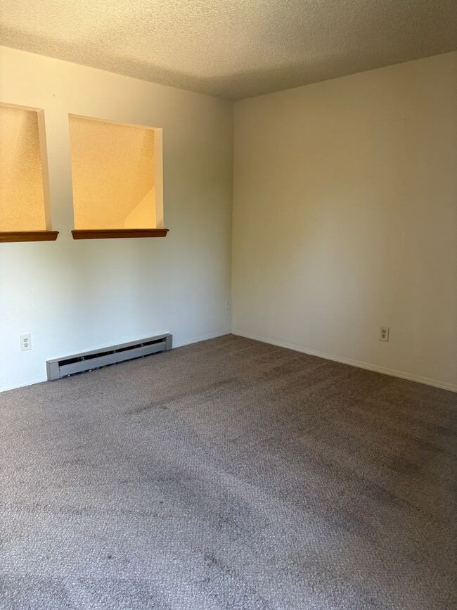 Building Photo - 5107 Rainbow Harbour Cir