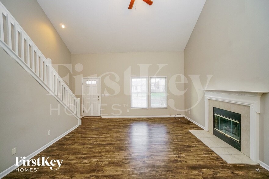 Building Photo - 2673 Cross Creek Ave