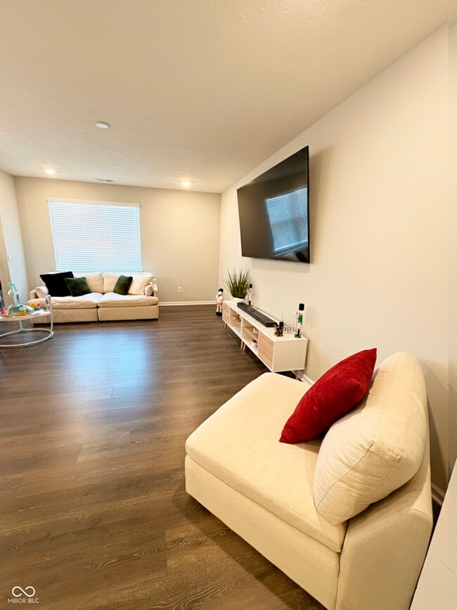 Building Photo - 6388 Yuma Ct