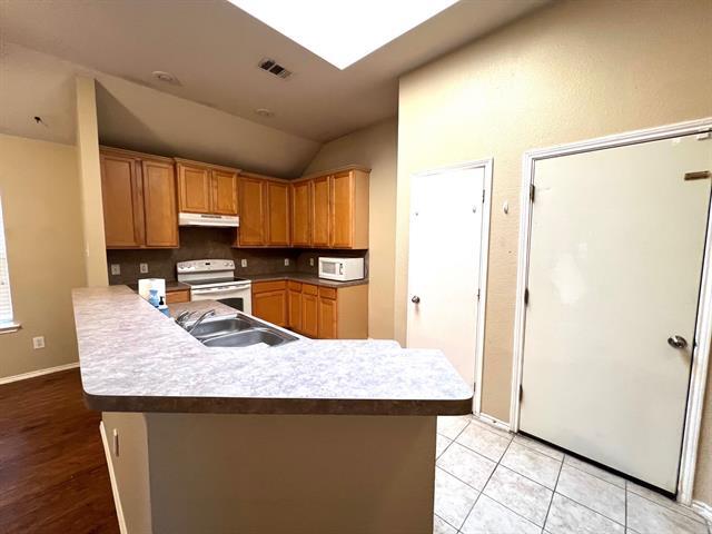 Building Photo - 1249 Sandpiper Dr