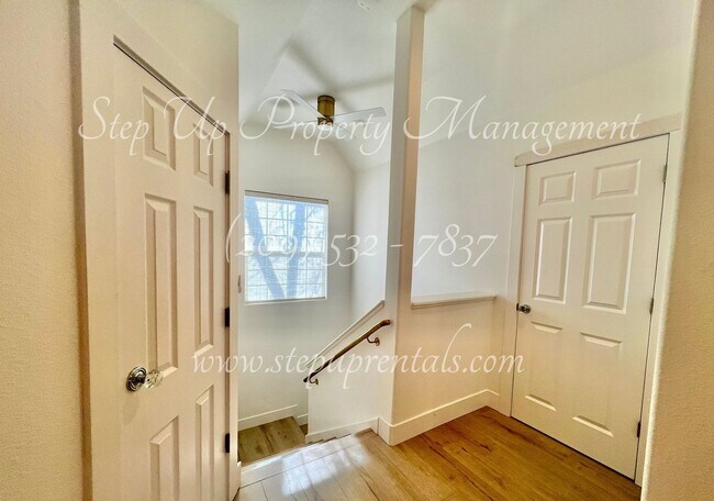 Building Photo - Stunning 3 Bedroom 2 Bath Home In Soulsbyville!!!