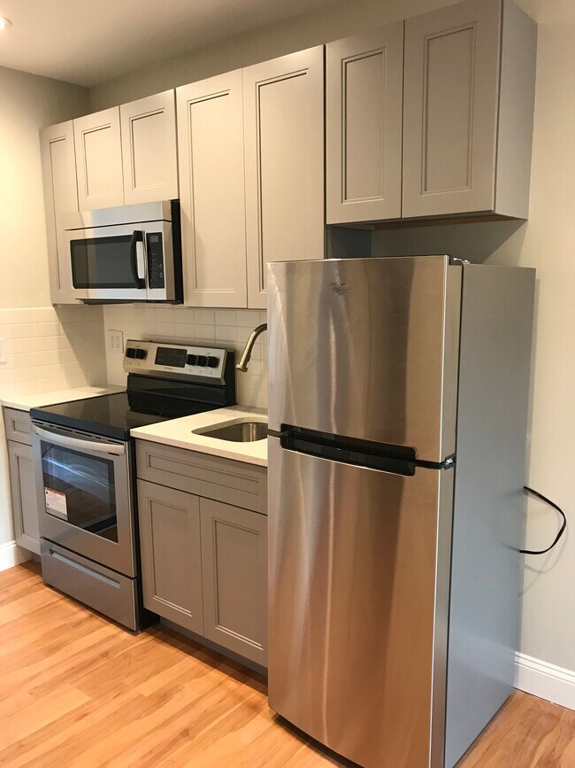 300 Kitchen - 3505 Race St