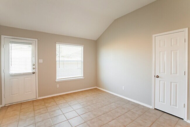 Building Photo - 1304 Barrel Run