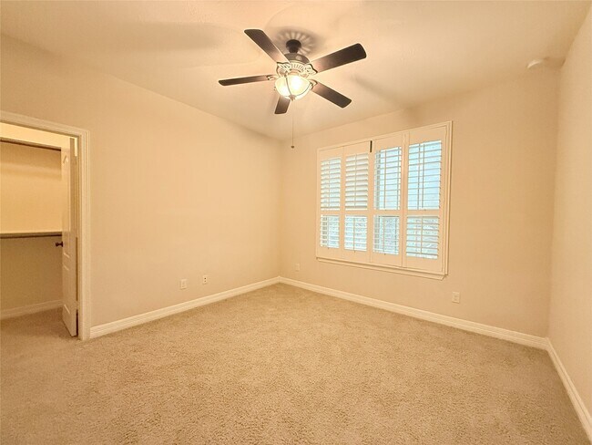 Building Photo - 27623 Dalton Bluff Ct