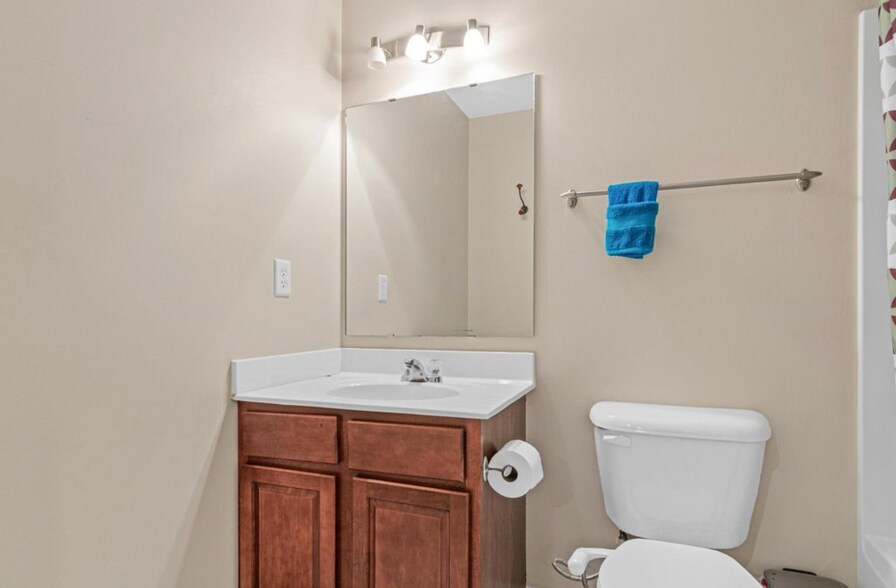 Building Photo - 15587 Crab Apple Ln