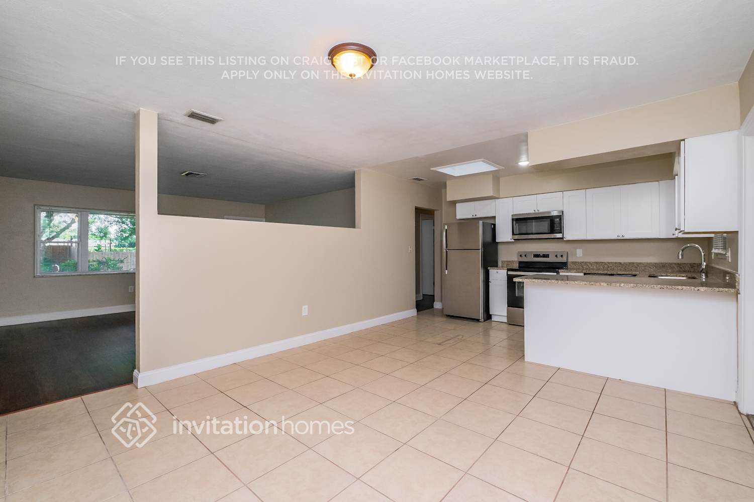 Building Photo - 8490 75th Pl