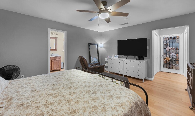 Building Photo - 400 Patricia Dr