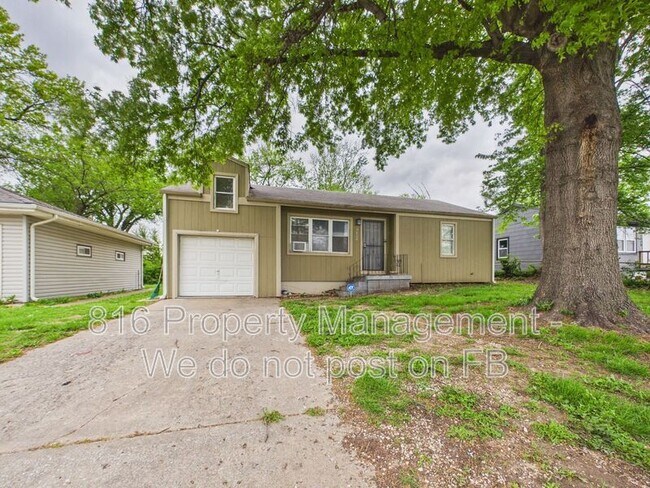 Building Photo - 7426 Indiana Ave