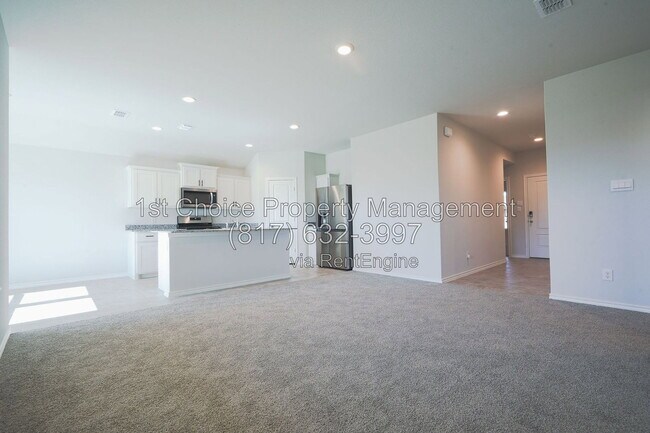 Building Photo - 713 Spaulding St