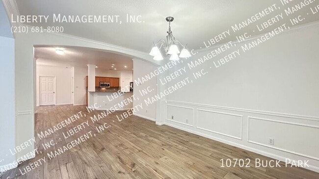 Building Photo - 10702 Buck Park